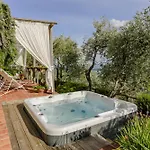 Sii Felice Villa